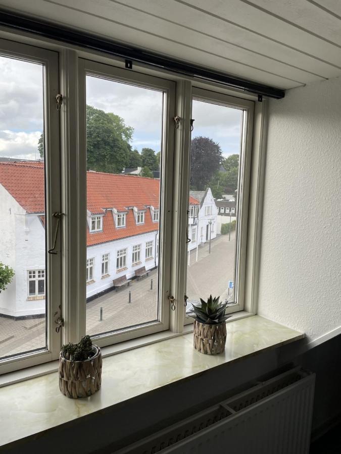 Lejlighed I Give Midtby Buitenkant foto